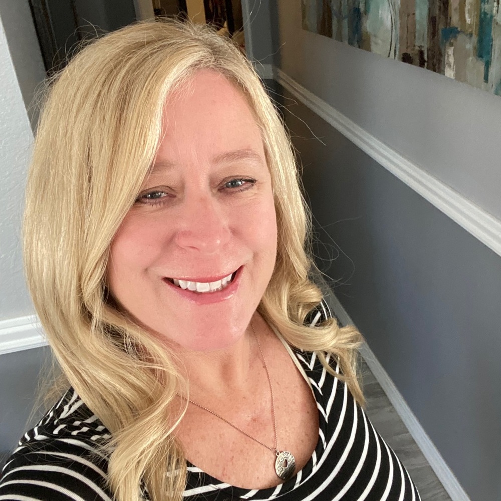 Meet your Posher, Kelly